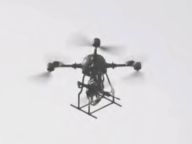 Un dron chino con fusil que no falla