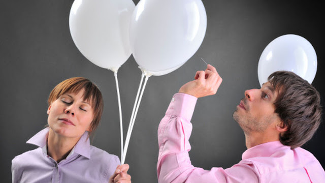 Descubre qué le fastidia a la gente envidiosa y aprende a protegerte de ellos